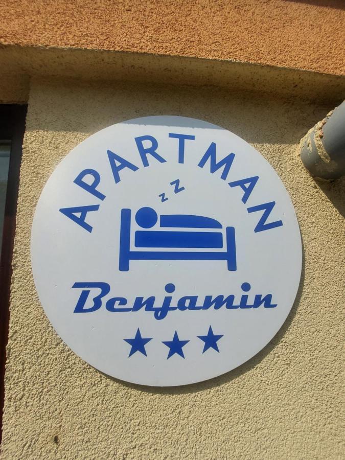 Apartman Benjamin Apartamento Tuzla Exterior foto
