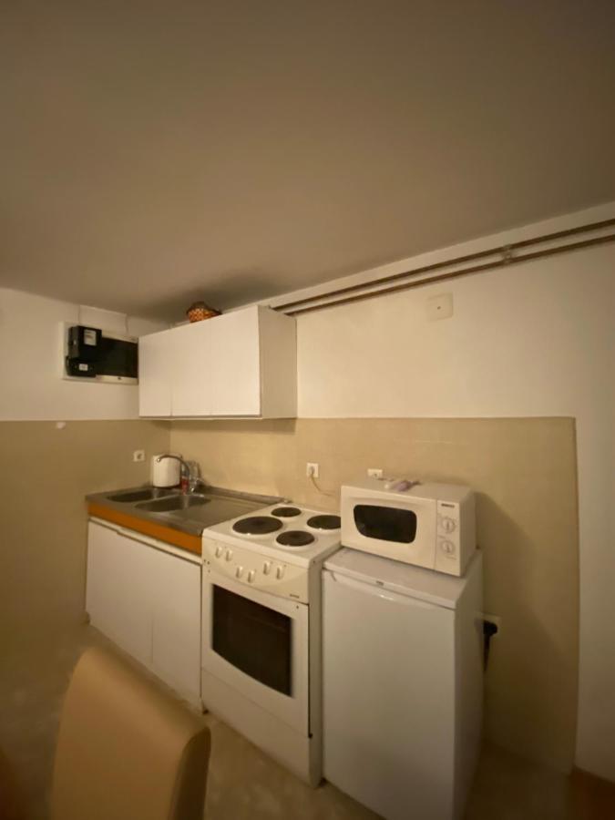 Apartman Benjamin Apartamento Tuzla Exterior foto